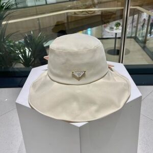 <AUTHENTIC>Prada Hat